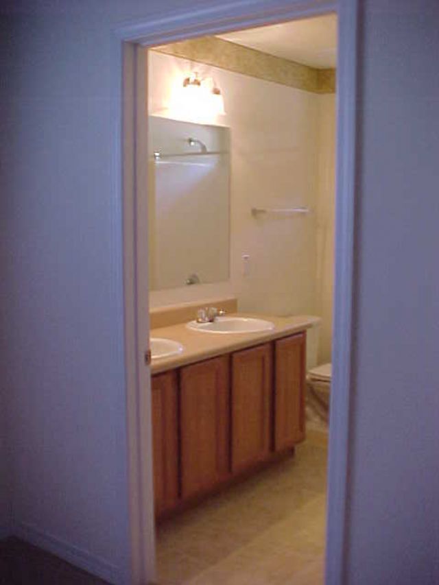 Building Photo - 8907 Camelot Pl