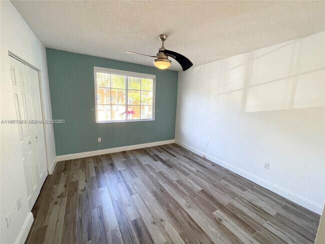 Foto del edificio - 2301 W Preserve Way