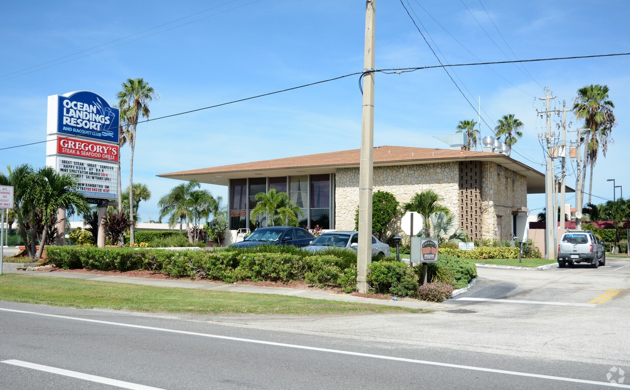 Sandcastle Condo & Resort Apartments Cocoa Beach, FL
