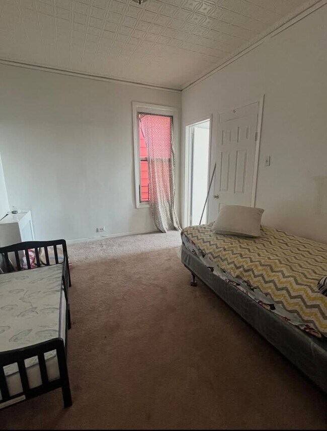 Foto del edificio - 4318 Matilda Ave