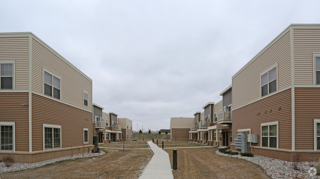 Foto del edificio - Grand View Townhomes