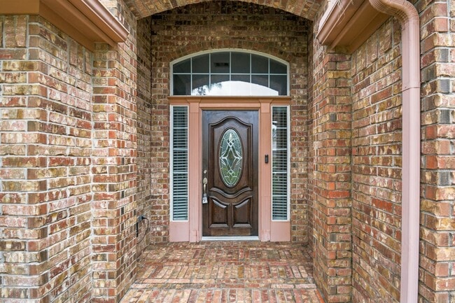 Building Photo - 24815 Corbin Gate Dr