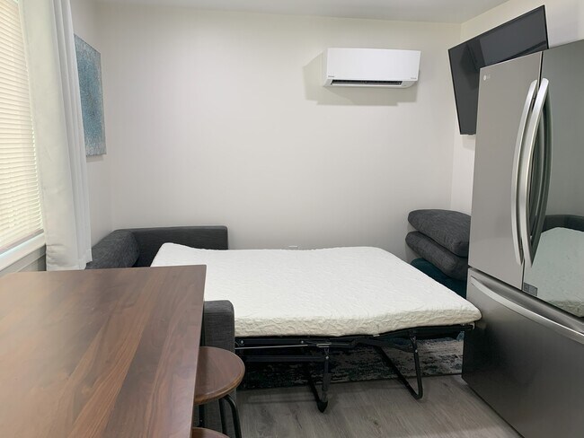 Foto del edificio - 4288 67th St