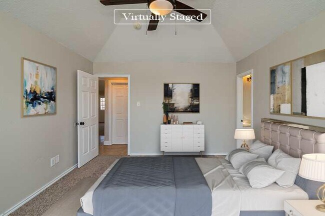 Foto del edificio - 1529 Autumn Breeze Ln