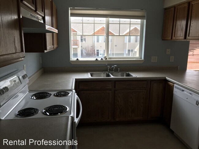 Building Photo - 3 br, 2 bath House - 5676 Annie Unit G