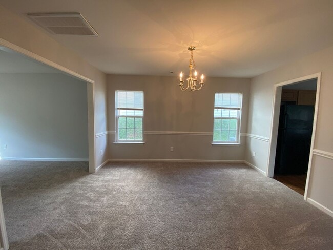 Foto del edificio - Pristine home located in Linda Vista!