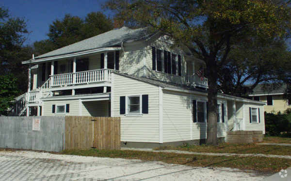 Primary Photo - South Boulevard Apartments