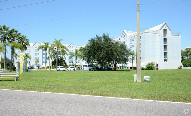 Building Photo - The Landings at St. Andrew - 62+ Community