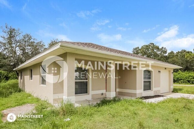 Foto del edificio - 3208 46th St W, Lehigh Acres, FL 33976