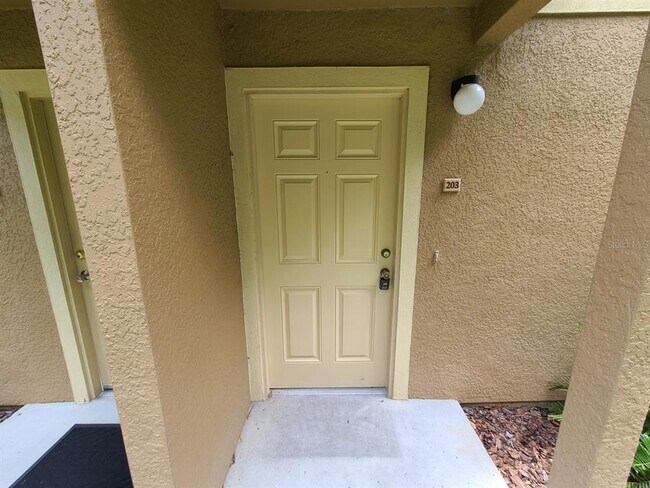 Foto del edificio - 5903 Willow Ridge Dr