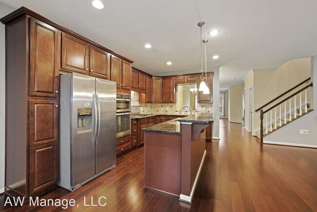Building Photo - 3 br, 3.5 bath House - 1539 Rabbit Hollow Pl