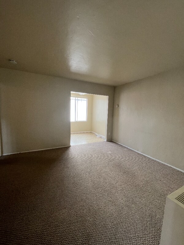 1947 Morena Blvd, San Diego, CA 92110 Room for Rent in San Diego, CA