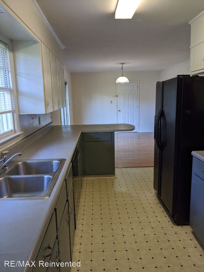 Building Photo - 3 br, 2 bath House - 3927 Marsella Avenue