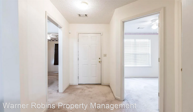 Building Photo - 3 br, 2 bath House - 304 Kensington Circle