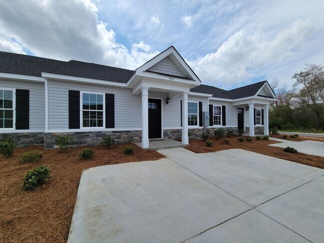 Foto del edificio - 431 Andover Dr