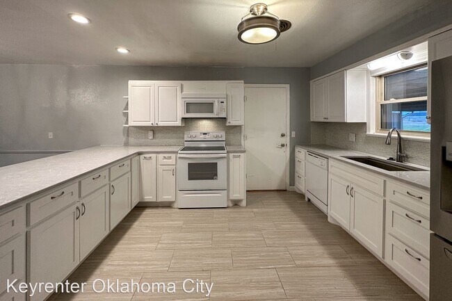 Building Photo - 3 br, 2 bath House - 2612 NW 52nd St