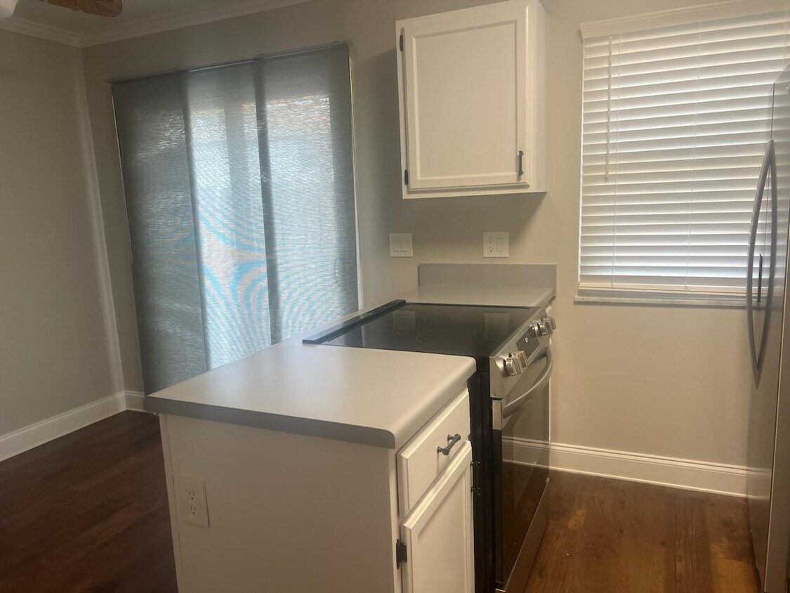 Foto principal - 700 Alta View Ct
