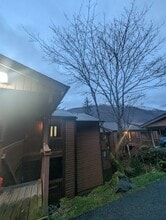 Building Photo - 2160 Lawson Creek Rd