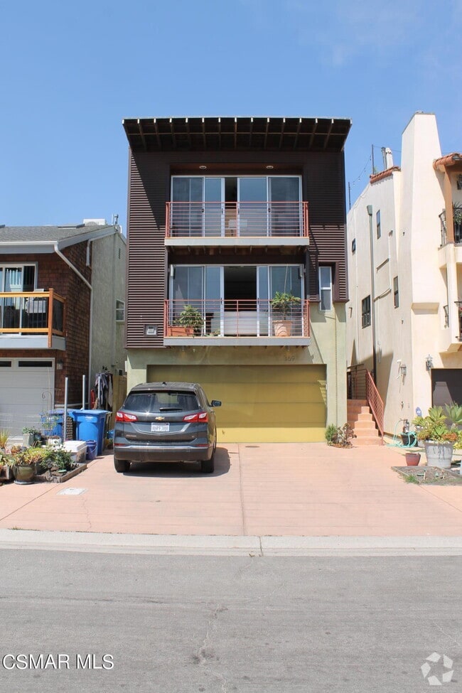 Silver Strand Apartments for Rent with a Garage Oxnard, CA 2