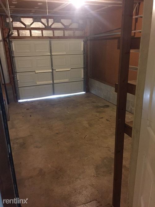 Foto principal - 3 br, 2.5 bath House - 111 Hilary Pl