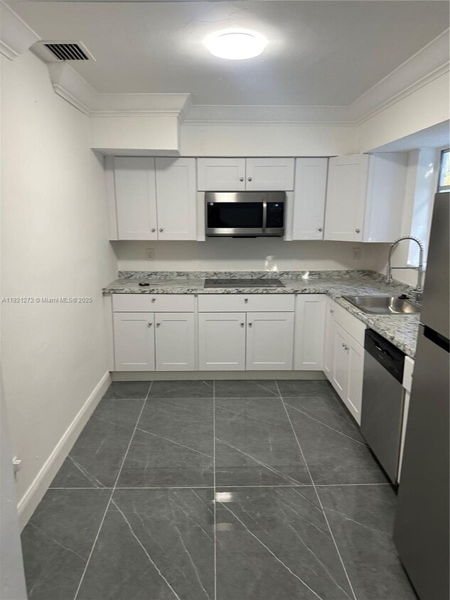 Foto principal - 102 NE 122nd St