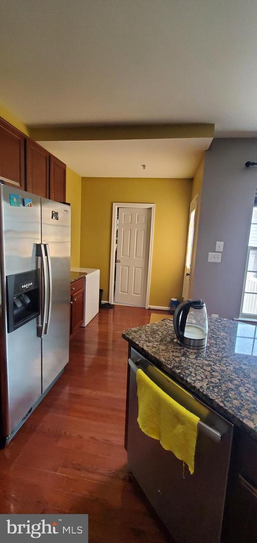 Foto del edificio - 11834 Skylark Rd