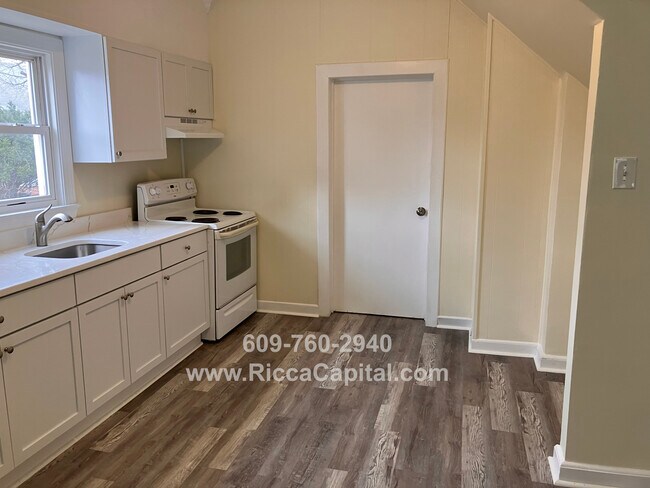 Foto del edificio - 308 13th St