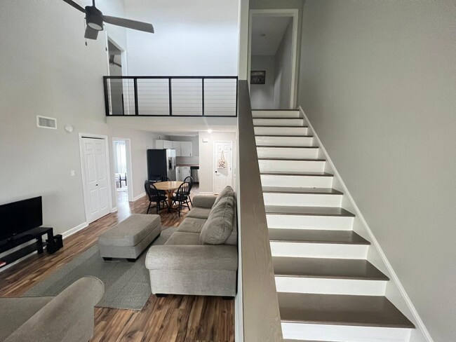 Foto del edificio - 515 37th Ave N