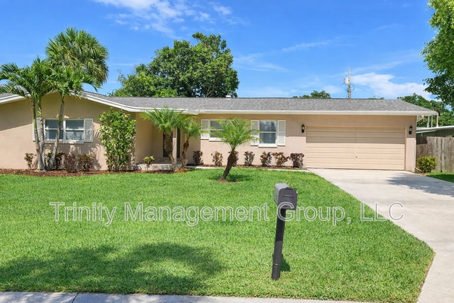 Photo - 1509 Winding Way E - Room 3 House