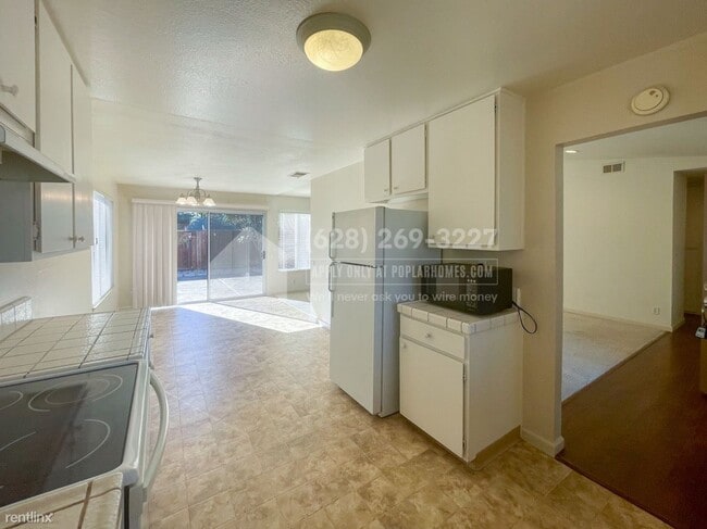 Building Photo - 3 br, 2 bath House - 1788  Cheney Drive -
