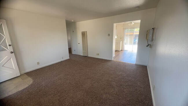 Building Photo - 1911 Celeste Ct