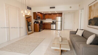 Building Photo - 11111 Biscayne Blvd
