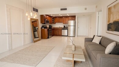 Building Photo - 11111 Biscayne Blvd