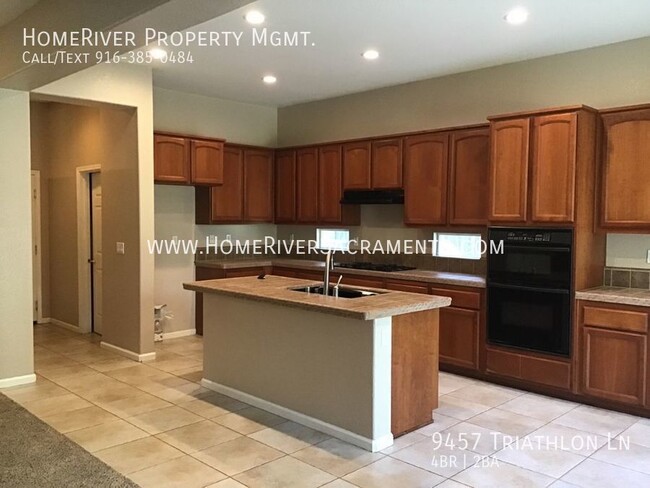 Building Photo - 9457 Triathlon Ln