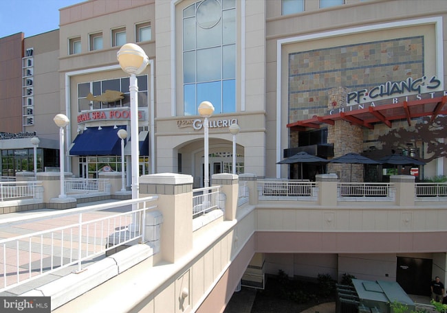 Foto del edificio - 9485 Fairfax Blvd