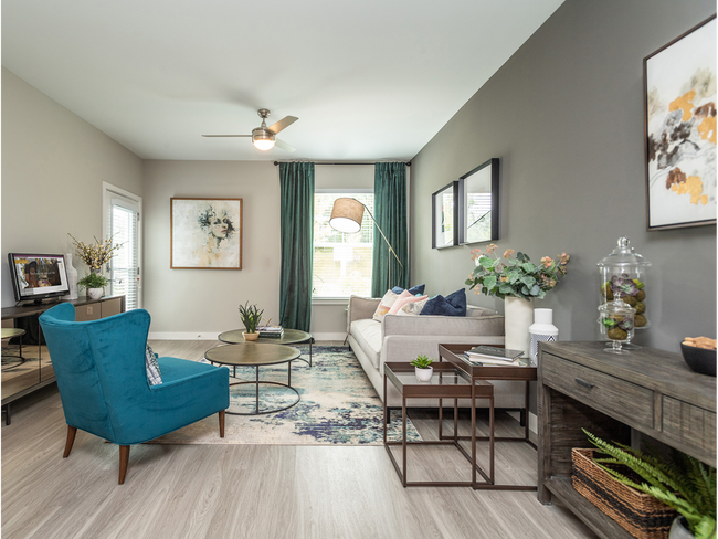 Apartment Living Room - The Point at Wrentham