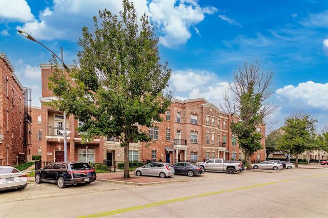Building Photo - 15819 Spectrum Dr