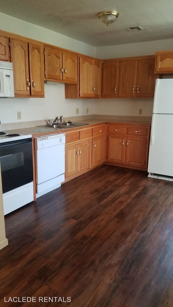 Foto del edificio - 253-255 Lee St