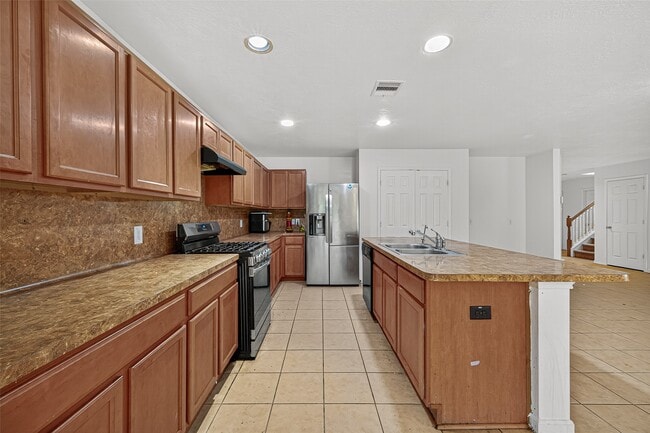 Building Photo - 16547 Lanesborough Dr