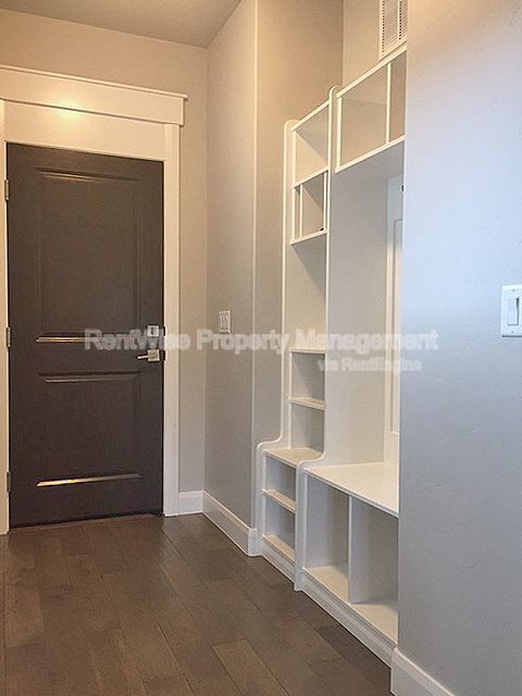 Building Photo - 10912 W Oliana Dr