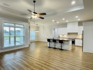 Foto del edificio - 115 Davis Wy