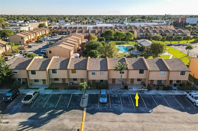 Building Photo - 3731 SW 99th Ave