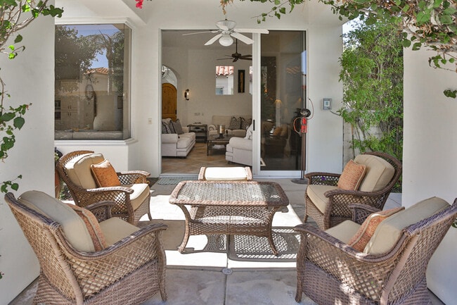 Building Photo - 50090 Palencia Ct
