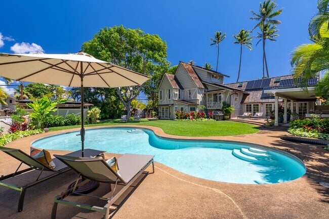 Building Photo - Kahala Palms: Charming Coastal Beach Home w/ Pool, Jacuzzi & Lush Garden