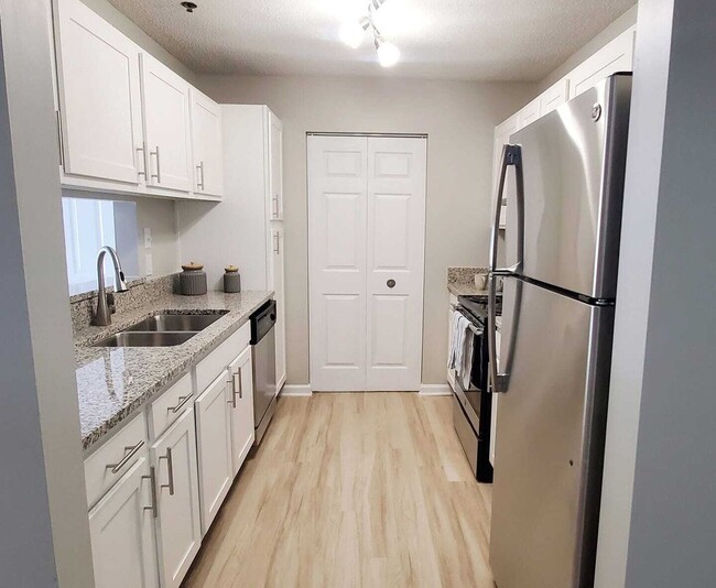 Interior Photo - Summerfield Apartments