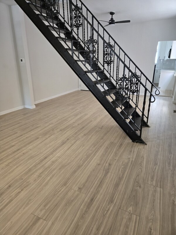 Foto del edificio - 911 S 54th St