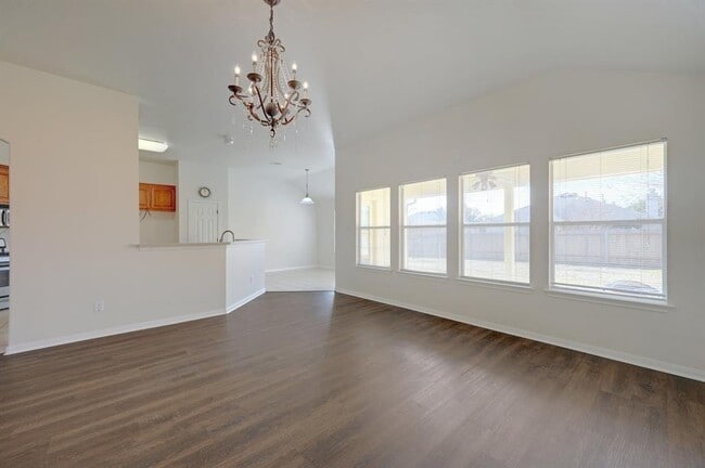 Building Photo - 917 Old Wick Castle Way