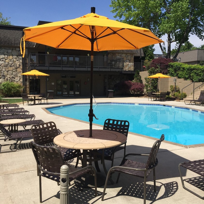 Kingston Pointe Apartments Knoxville, TN