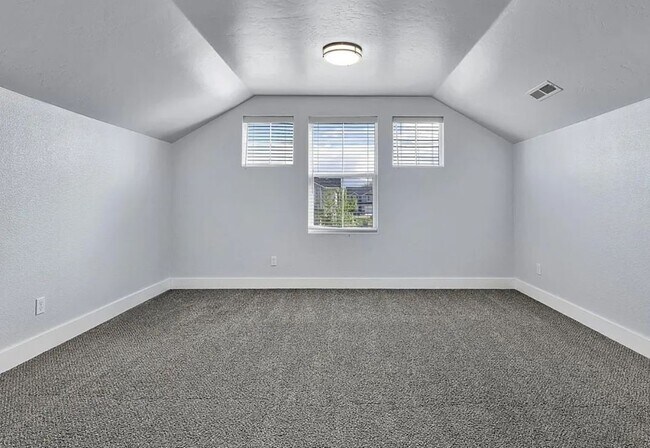 Building Photo - 4578 W Silver River St
