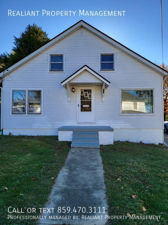 Building Photo - 132 Asbury Dr.